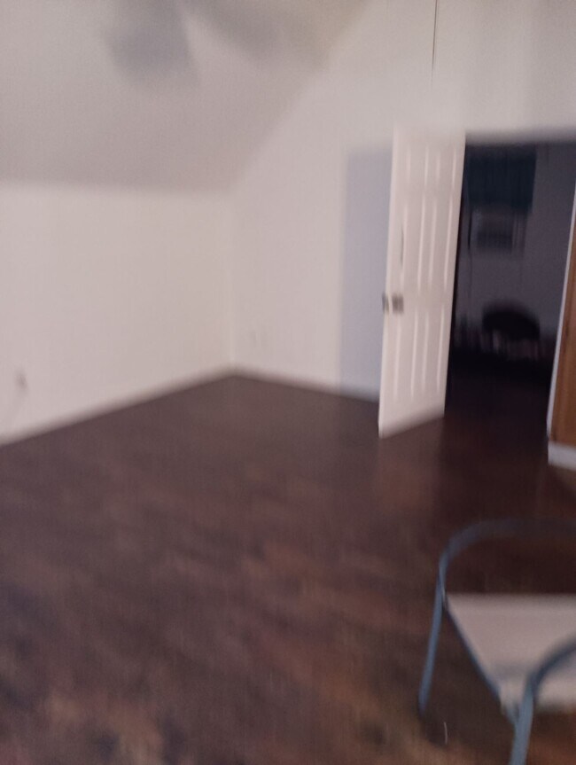 Foto del edificio - 340 Willett Ln