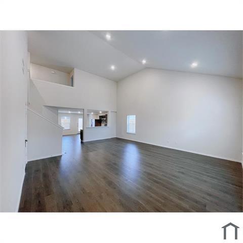 Foto del edificio - 2133 Caraway Ct