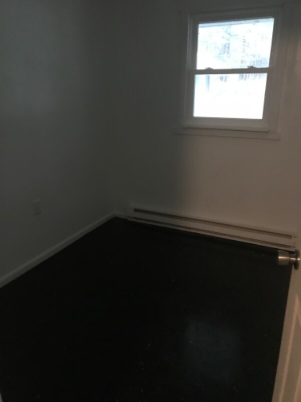 Foto del edificio - 129 Hilltop Cir
