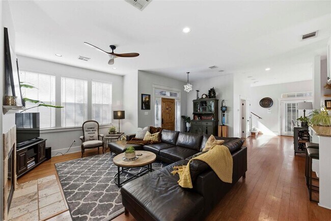 Foto del edificio - 2128 Sage Creek Loop