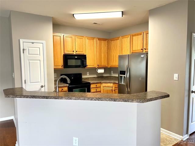 Foto del edificio - 17525 Caldwell Track Dr
