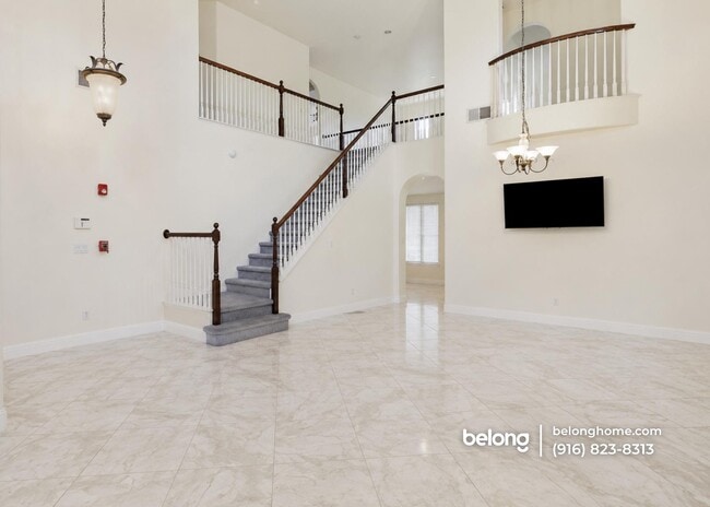 Building Photo - 131 Cognac Cir