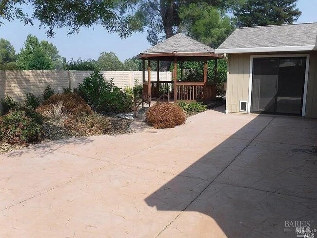 Foto del edificio - 312 Larkspur Dr