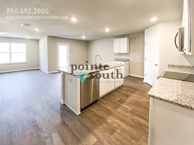 Building Photo - Jubilee Farms Home Available