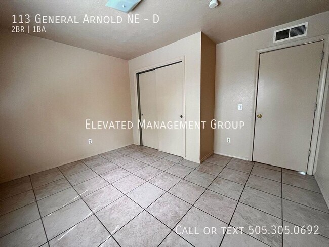 Foto del edificio - 113 General Arnold St NE