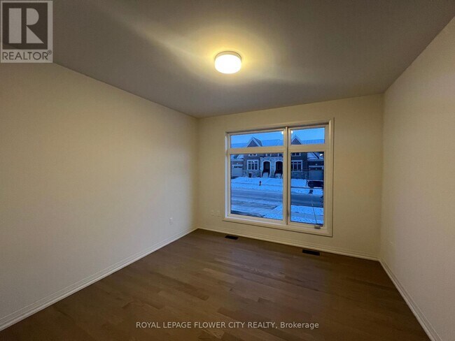 Building Photo - 1 Mayapple St