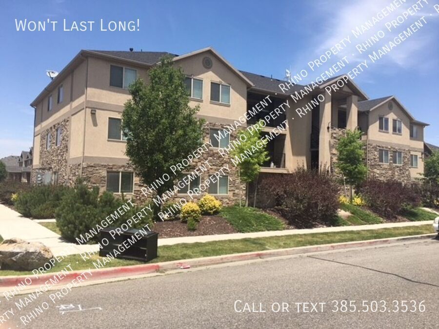 Foto principal - 3 Bedroom/2 Bathroom Condo in Midvale