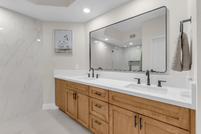 Foto del edificio - 143 Desert Falls Cir