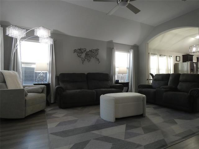 Foto del edificio - 1715 Indigo Creek Ln