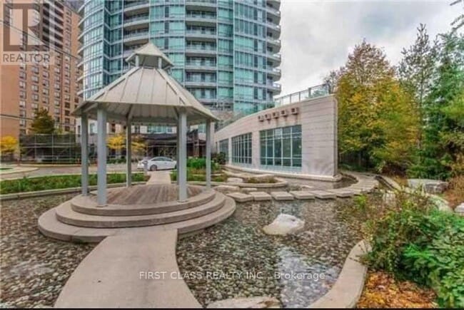 Building Photo - 60 Byng Ave