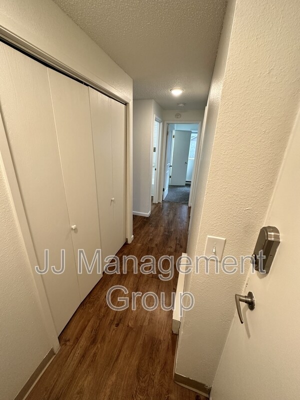 Foto del edificio - 226 E 7th Ave