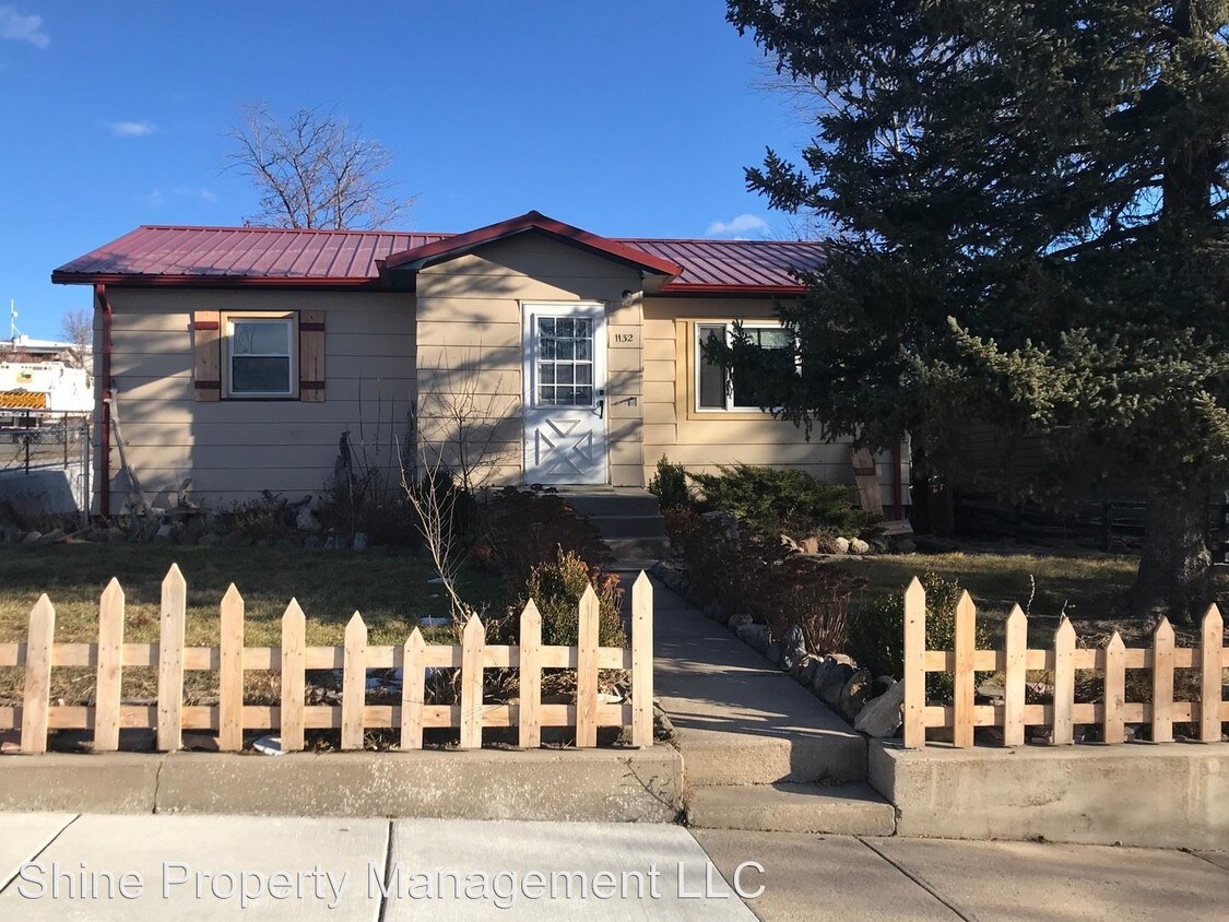 Primary Photo - 4 br, 1 bath House - 1132 Halley Ave