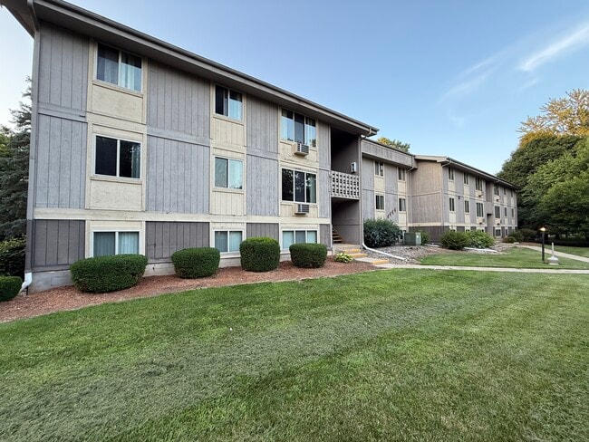 Building Photo - Sycamore Apartments