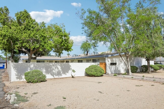Building Photo - 4344 N 21st St