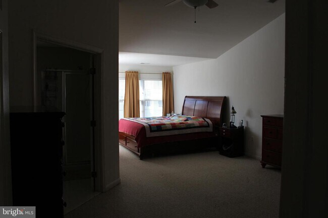 Foto del edificio - 7337 Oldham Leeds Way