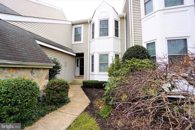 Building Photo - 902 Eagle Ln