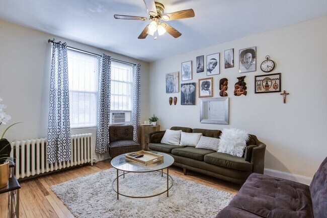 Foto del edificio - 928 19th St NE