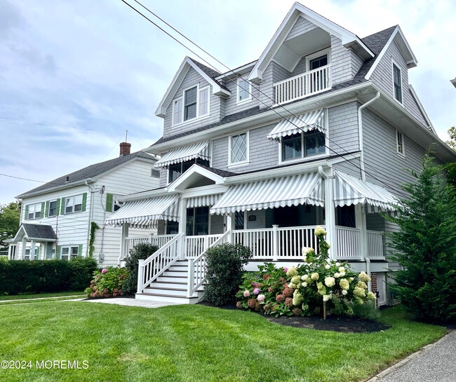 Foto del edificio - 303 Pennsylvania Ave