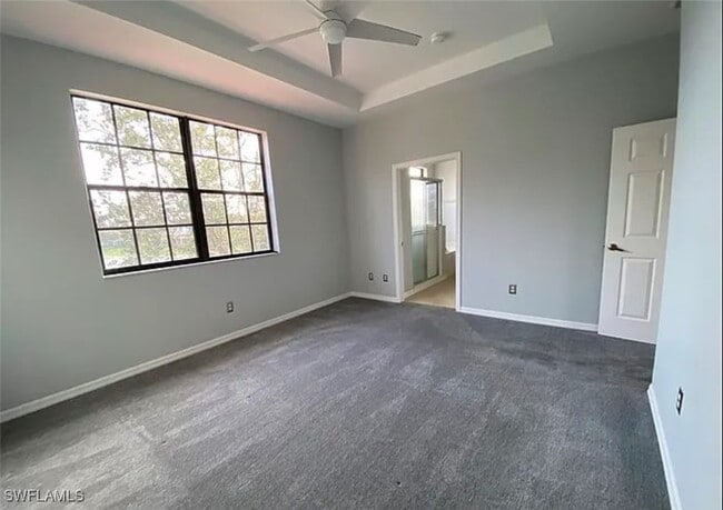 Foto del edificio - 14712 Sutherland Ave