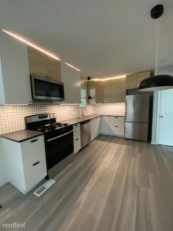 Foto del edificio - 3 br, 1 bath House - 220 W Corbin St