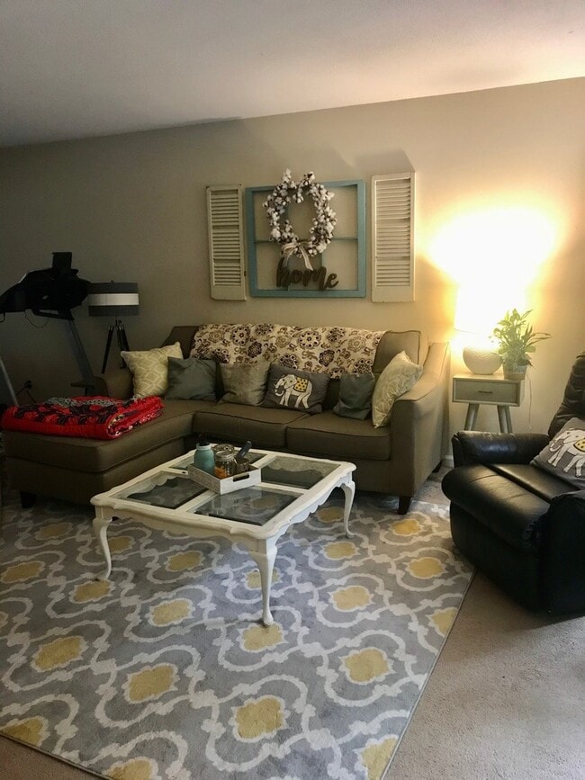 Photo - Williamsburg Townhomes