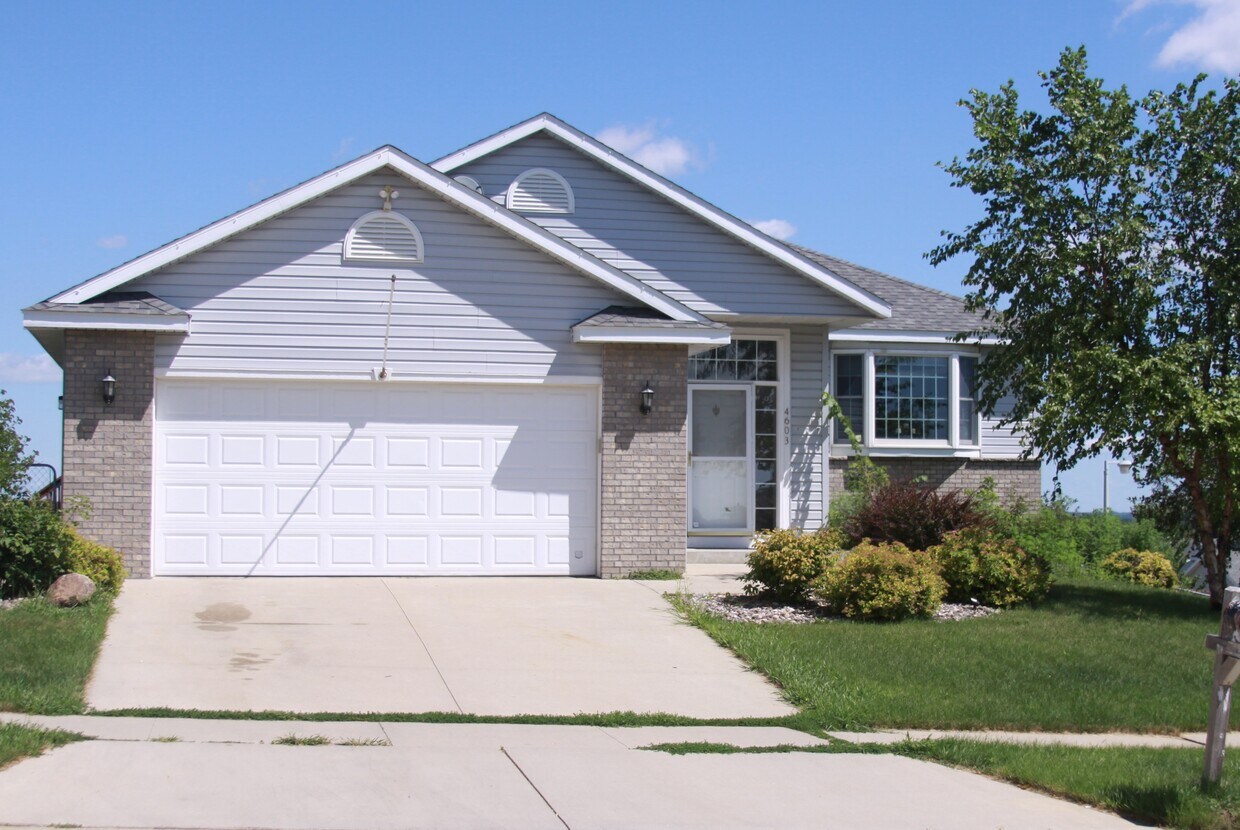 4603 5th St NW, Rochester, MN 55901 House Rental in Rochester, MN