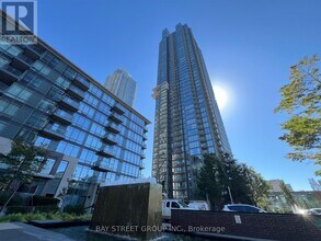 Building Photo - 11-3711 Brunel Ct