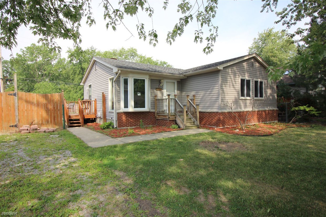 Primary Photo - 35268 Tilford St