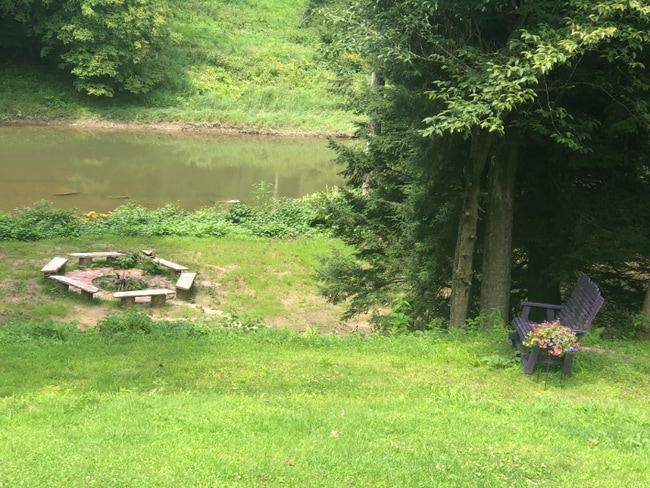 Building Photo - 266 Sugar Run Ln