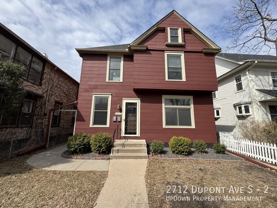 Primary Photo - 2712 Dupont Ave S