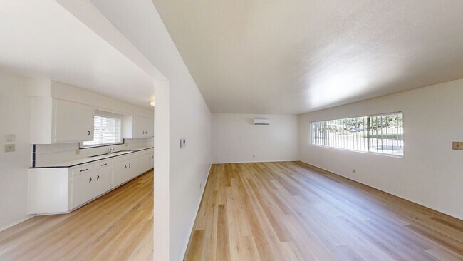 Foto del edificio - Charming 2 bed 1 bath in Yucaipa, Ca.