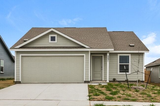 Building Photo - 2221 Crested Saguaro St