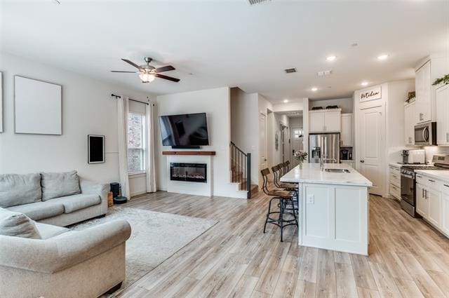 Building Photo - 4539 English Maple Dr