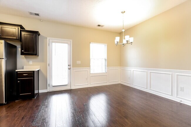 Building Photo - 5312 Tony Lama Ln