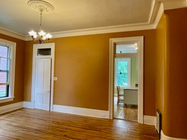 Livingroom-2 - 2618 Moorman Ave