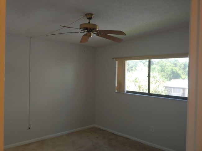 Building Photo - 2440 Winding Creek Blvd