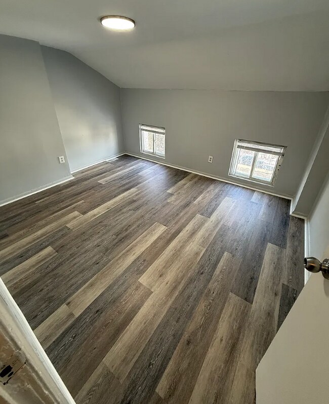 Foto del edificio - 1069 Powell St