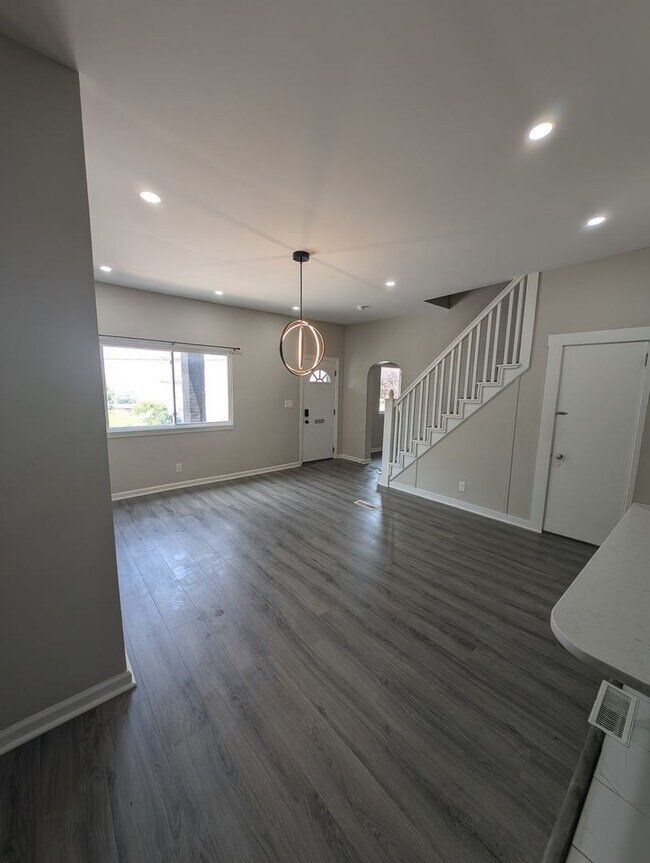 Foto del edificio - 3Bed/2 Bath Home in Southside -- Available NOW!