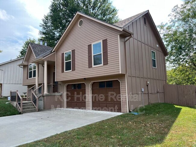 Foto del edificio - 8704 N Shannon Ave