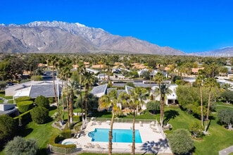Building Photo - 2604 N Whitewater Club Dr