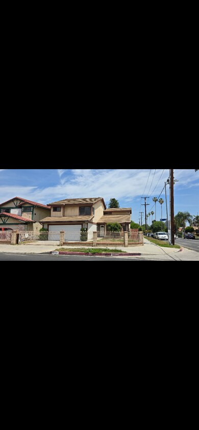 Foto principal - 7700 Oso Ave