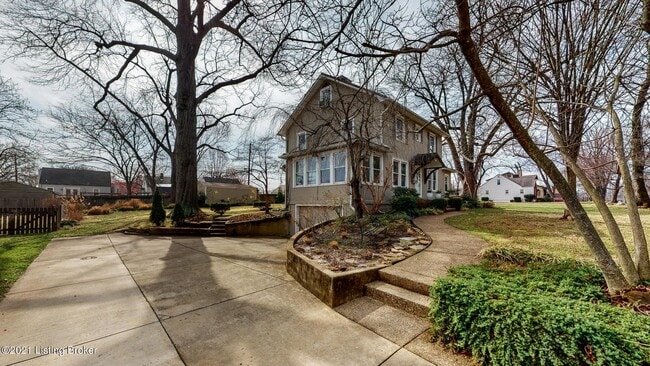 Building Photo - 1434 Cardinal Dr
