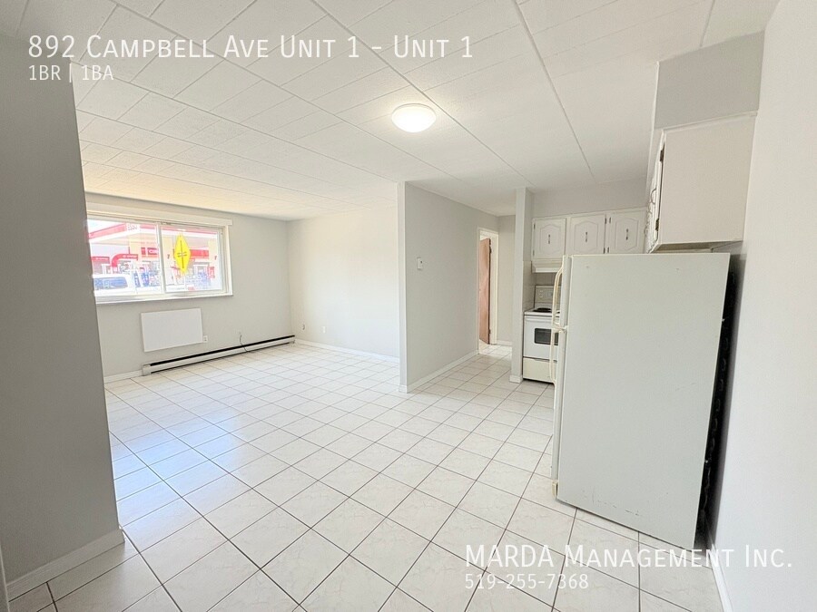 Primary Photo - COZY 1 BED/1 BATH MAIN FLOOR UNIT -WALKING...