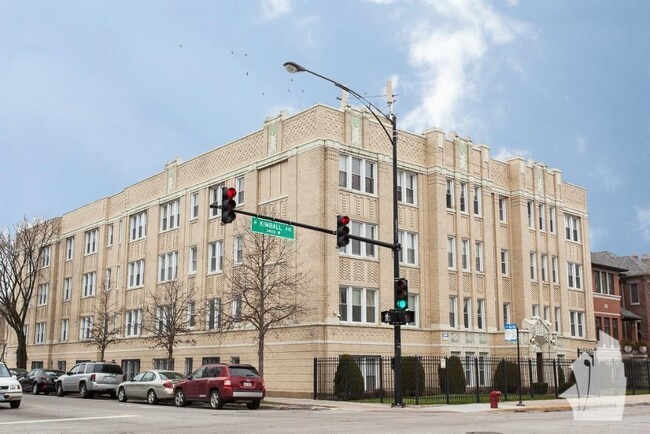 Building Photo - 2615 N Kimball Ave