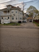 Building Photo - 361 Spring St