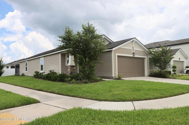 Building Photo - 13184 Holsinger Blvd