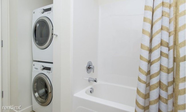 Foto del edificio - 1 br, 1 bath Apartment - 419 Marshall St 025