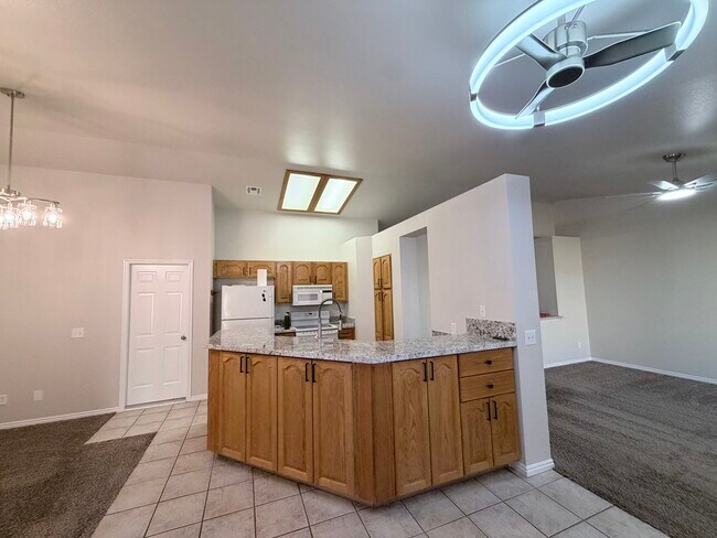 Building Photo - 254 Reber Dr