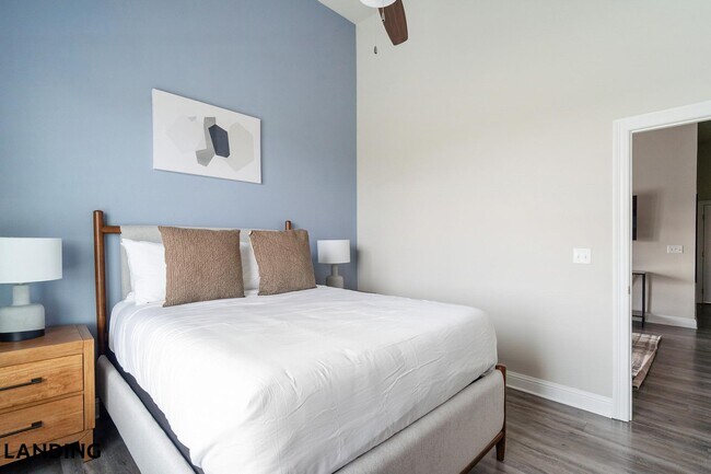 Foto del edificio - 1499 Central Park Blvd