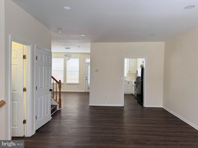 Foto del edificio - 14120 Silver Teal Way